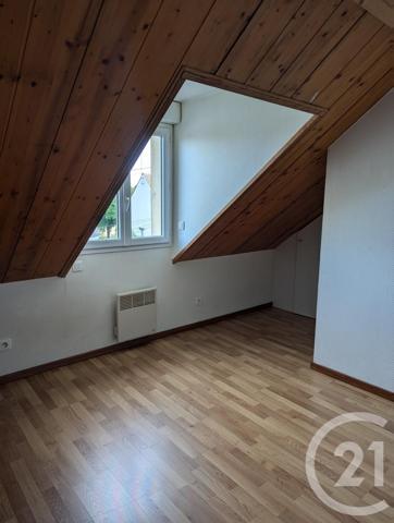 Immeuble à vendre  143,50 m2 ST FARGEAU PONTHIERRY - 77