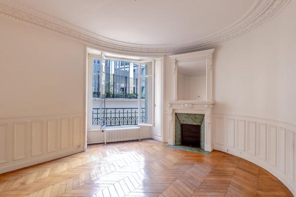 Appartement · Vente Paris (75008) 171m²