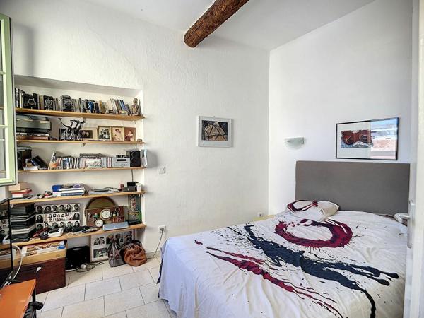 Appartement à louer    2 pièces •  Nice