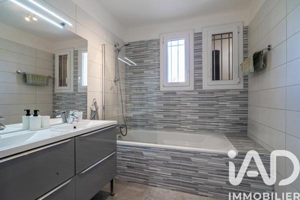 Maison à vendre 7 pièces 165 m² Ollioules