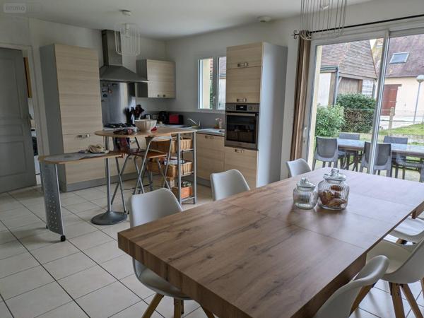 Maison à vendre à Changé dans la Sarthe (72560), ref : l800236522