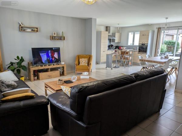 Maison à vendre à Changé dans la Sarthe (72560), ref : l800236522