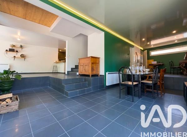 Maison à vendre 10 pièces 247 m² Vals-les-Bains