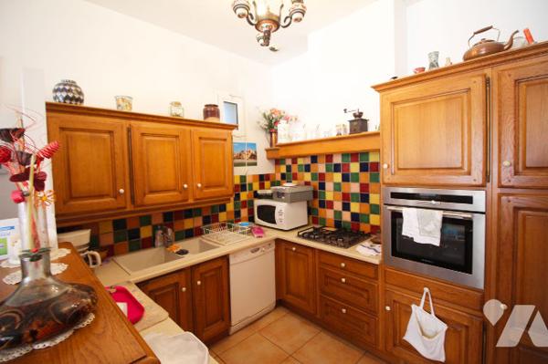 Villa de 115m2 habitables (avec sa belle terrasse et son jardin) sur 1 terrain 225m2 à Sainte-Anne