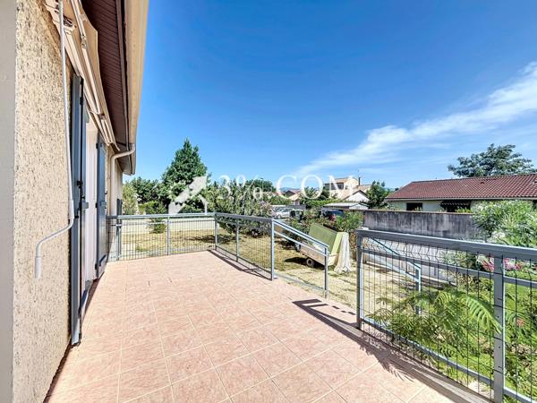 Maison 5 pièce(s) 3 chambre(s) 122 m²