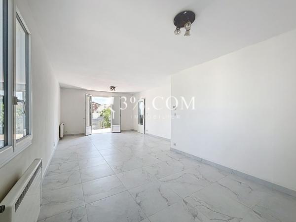 Maison 5 pièce(s) 3 chambre(s) 122 m²