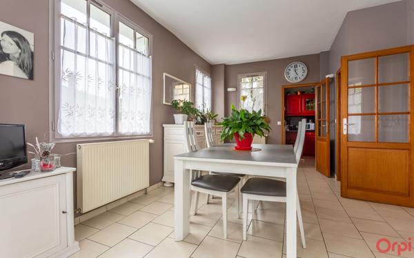 Maison à vendre    5 pièces •  Sainte-Geneviève-des-Bois