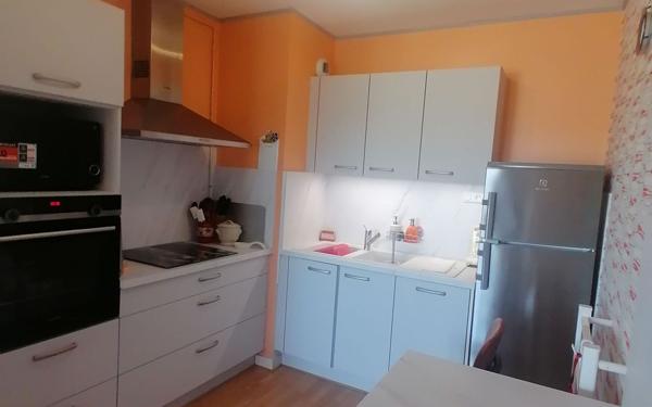 Appartement à vendre    3 pièces • 71 m2 Royan