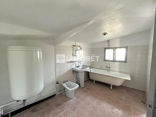 Achat immeuble Orange - 11 pièce(s) - 165 m² - 249 000 €