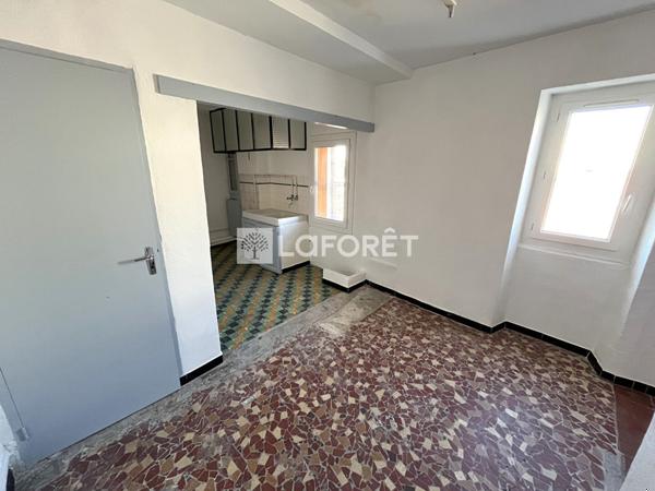 Achat immeuble Orange - 11 pièce(s) - 165 m² - 249 000 €