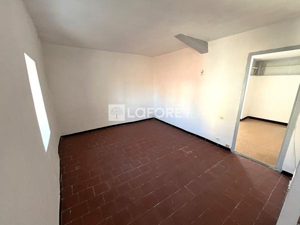 Achat immeuble Orange - 11 pièce(s) - 165 m² - 249 000 €