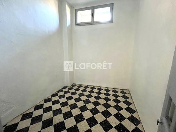 Achat immeuble Orange - 11 pièce(s) - 165 m² - 249 000 €