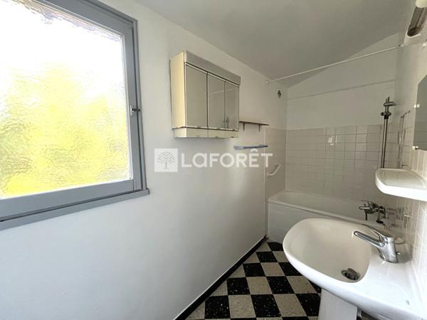 Achat immeuble Orange - 11 pièce(s) - 165 m² - 249 000 €