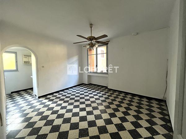 Achat immeuble Orange - 11 pièce(s) - 165 m² - 249 000 €