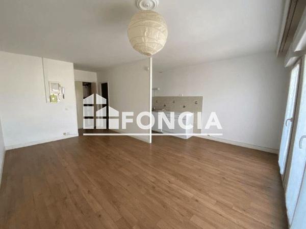 Location Studio 29.84 m² - 5 RUE DES MOULINS Reims 51100