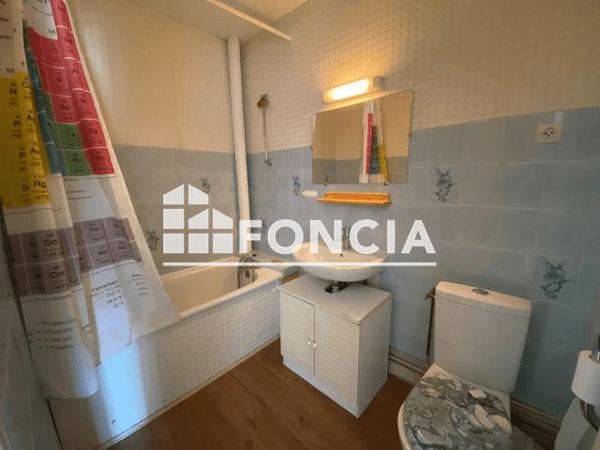 Location Studio 29.84 m² - 5 RUE DES MOULINS Reims 51100