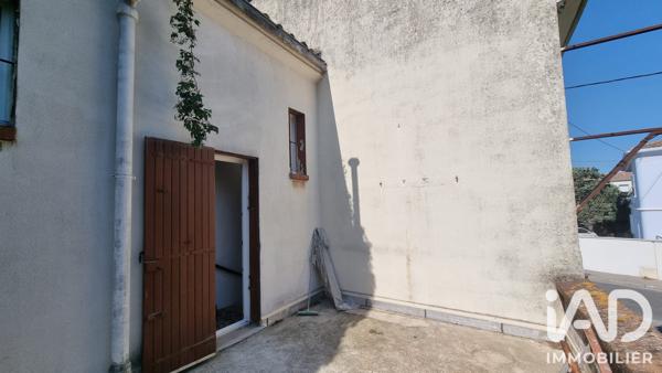 Maison à vendre 4 pièces 79 m² Arles