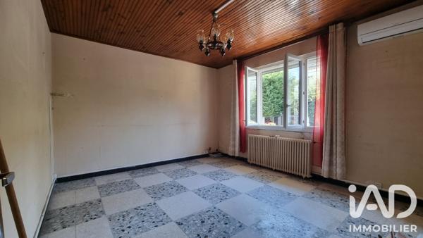 Maison à vendre 4 pièces 79 m² Arles