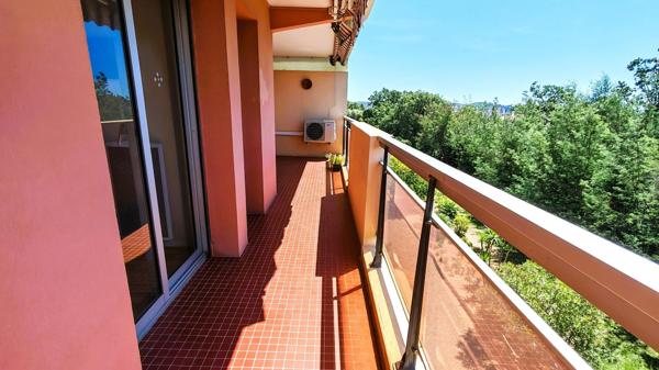 Appartement à FREJUS, 83600 - 2 pièces 46m²