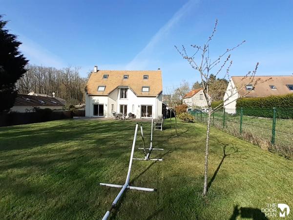 Maison - Vendu - 200 m² - LES ESSARTS-LE-ROI | The Door Man