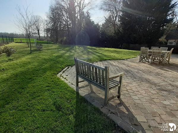 Maison - Vendu - 200 m² - LES ESSARTS-LE-ROI | The Door Man