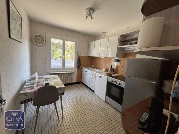 Maison à vendre 5 pièces 100.1m² Saint-Amand-les-Eaux (59230)