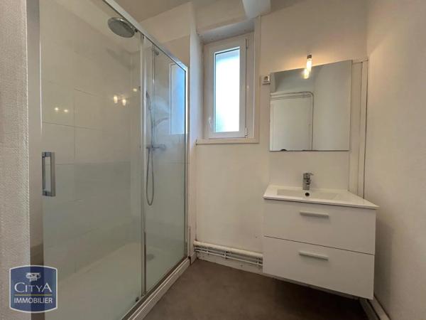 Appartement à louer 3 pièces 76.01m² Brest (29200)