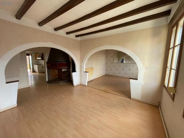 Immeuble à vendre à Aix-Villemaur-Pâlis dans l'Aube (10160), ref :