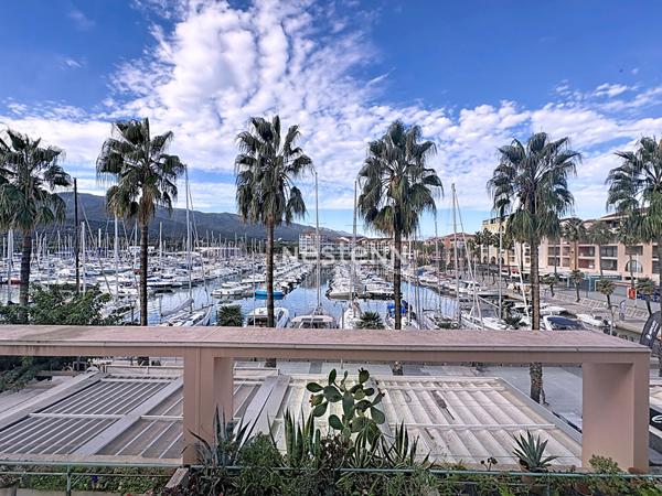 Appartement sur le Port d'Argelès sur mer avec garage fermé en sous sol