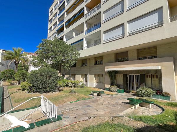 Appartement à vendre |  Marseille 08 |  1 pièce | 9 m²