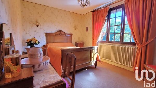 Maison 8 pièces de 150 m² à Ussel (19200)