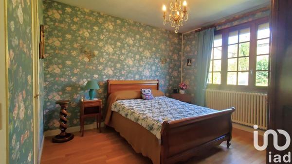 Maison 8 pièces de 150 m² à Ussel (19200)