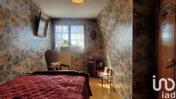 Maison 8 pièces de 150 m² à Ussel (19200)