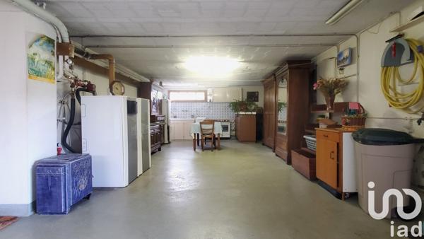 Maison 8 pièces de 150 m² à Ussel (19200)