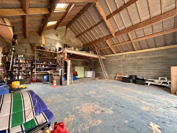 Maison à vendre 7 pièces proche de MERU (60)