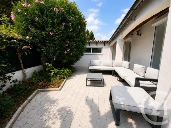 Maison à vendre  4 pièces - 99 m 2   LUNEL  - 34