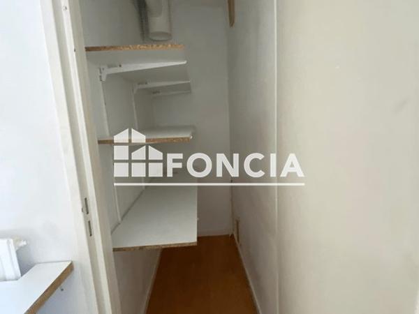 Location Appartement 2 pièces 47.87 m² - 34 QUAI DE LA MADELEINE Orleans 45000