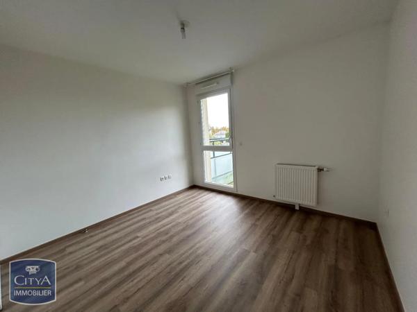 Appartement à louer 2 pièces 57.05m²