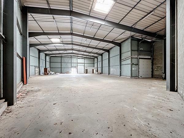 Entrepôt / local industriel Chateau Gontier Sur Mayenne 2 pièce(s) 660 m2
