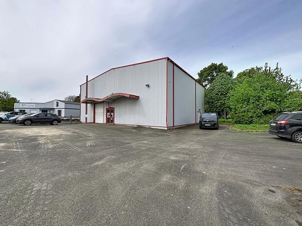 Entrepôt / local industriel Chateau Gontier Sur Mayenne 2 pièce(s) 660 m2