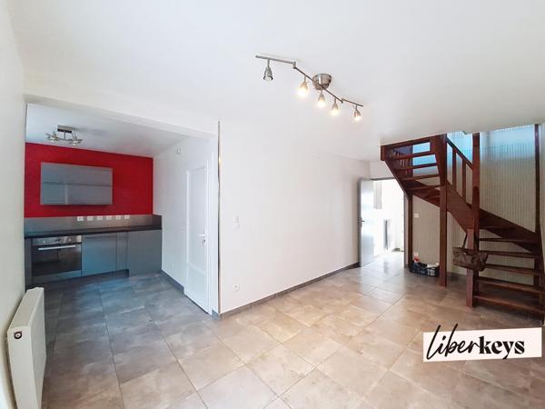 Maison atypique familiale avec terrasse, jardin et balcon