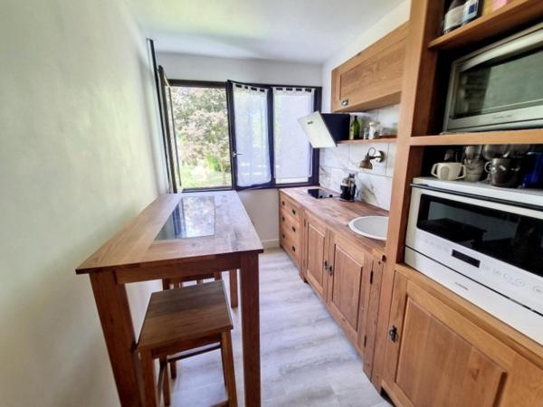 T3 calme et lumineux avec balcon sur le Parc arboré.