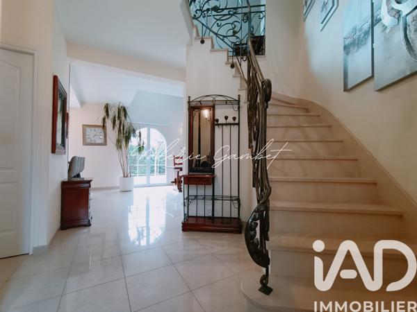 Maison à vendre 7 pièces 145 m² Saint-Prix