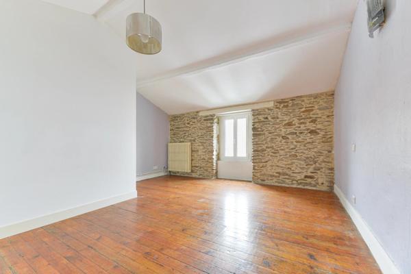 Familiale avec cachet avec jardin