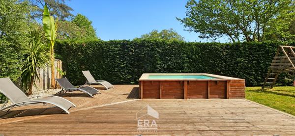 EYSINES 33320 - Maison familiale 200m²  5ch +  bureaux - 850 m² de parcelle - Calme - Garage, Jardin