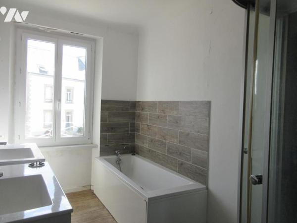 MAISON DE BOURG 3/4 CHAMBRES