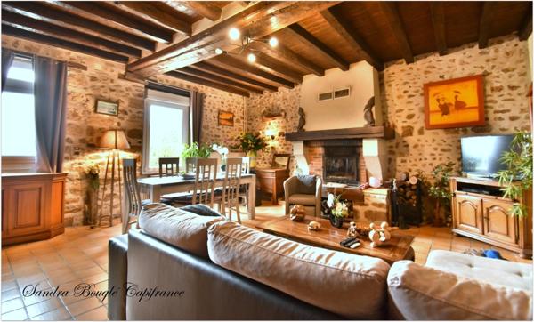 Maison à vendre 5 pièces EVRON (53)