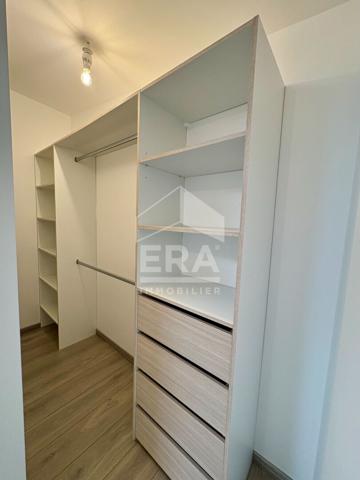 Sainte Foy la Grande, appartement en très bon état 75m² habitables 3 pièces