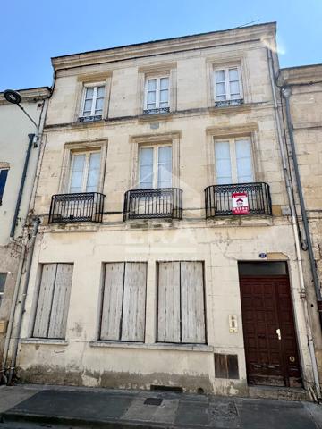 Sainte Foy la Grande, appartement en très bon état 75m² habitables 3 pièces