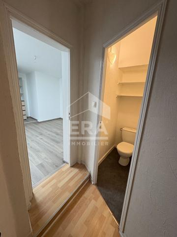 Sainte Foy la Grande, appartement en très bon état 75m² habitables 3 pièces